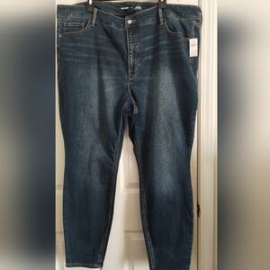 NWT Plus Size Old Navy Rockstar High Rise Super Skinny Jeans